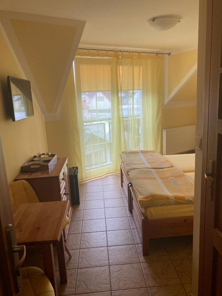 Appartement Pod Delfinem Rewal Extérieur photo