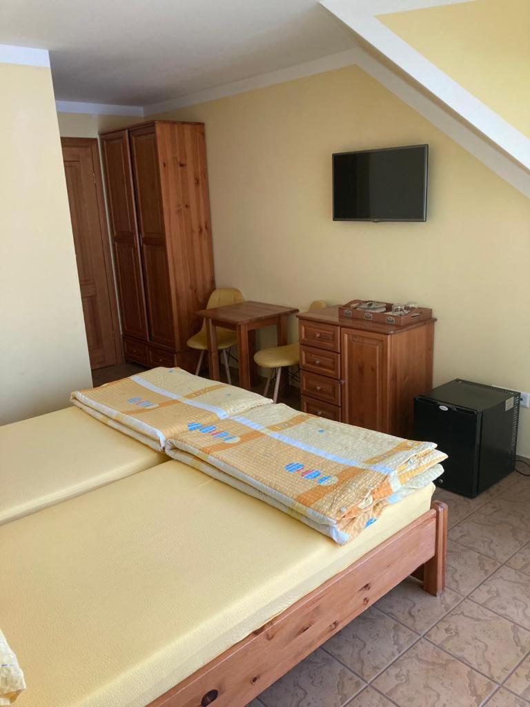 Appartement Pod Delfinem Rewal Extérieur photo