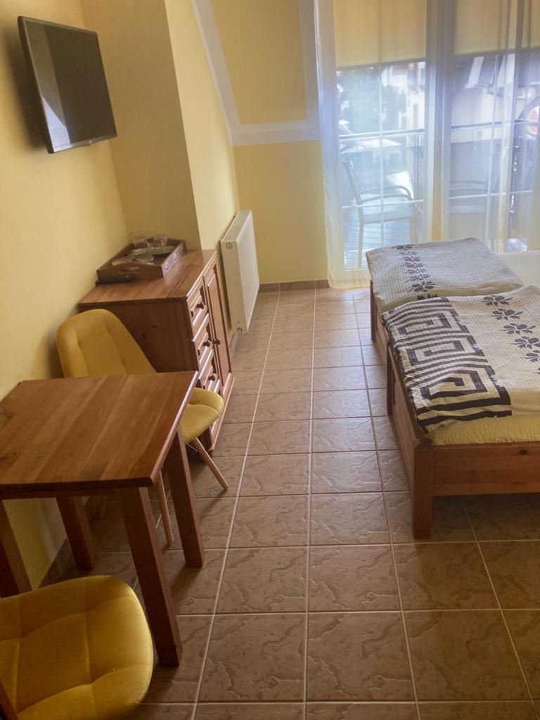 Appartement Pod Delfinem Rewal Extérieur photo
